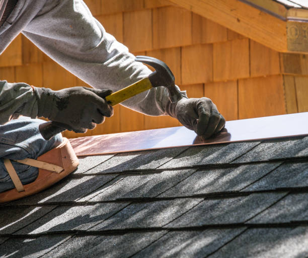 Best Emergency Roof Repair  in Minot Af, ND